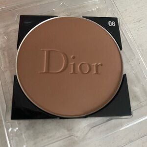 Dior Contour in Rich Tan